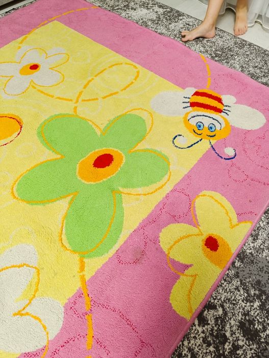 Дитячий яскравий килим( в дитячу) 2.4 на 1.6