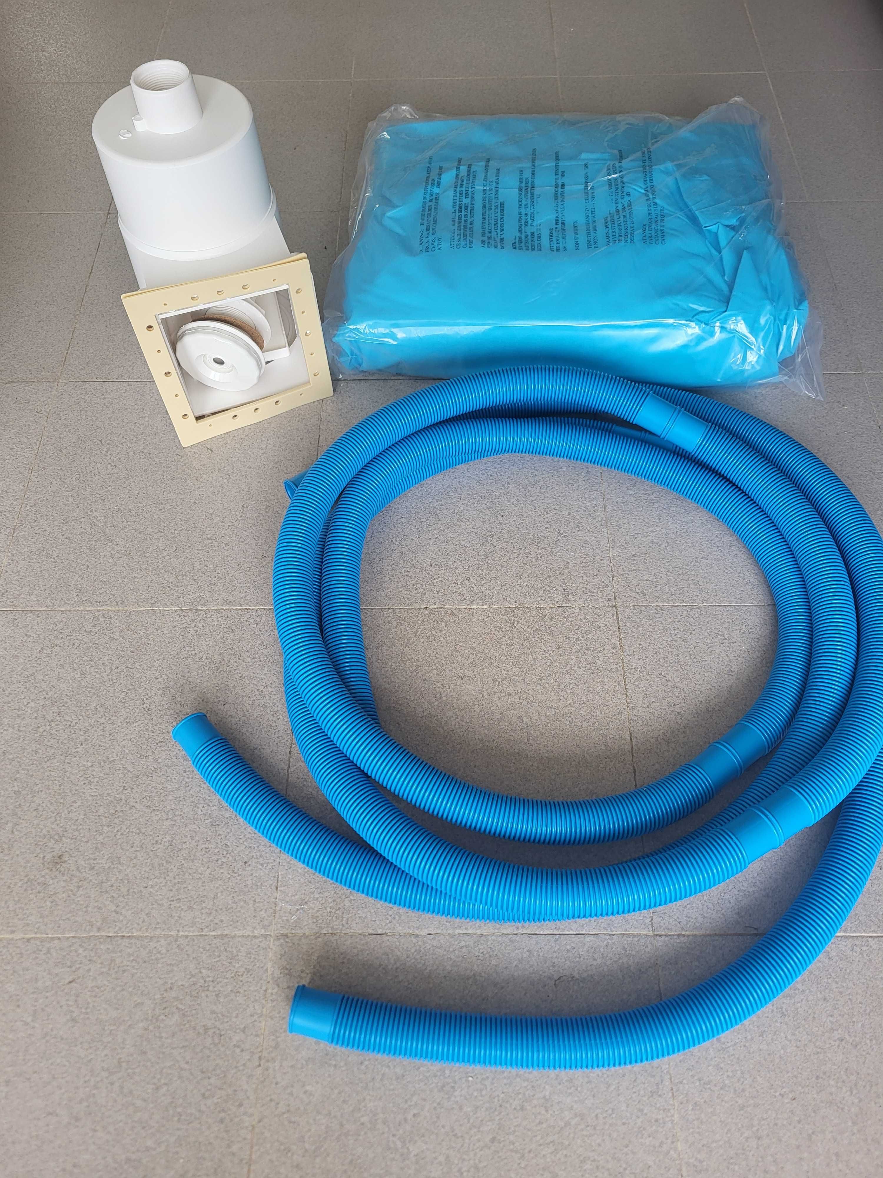 Piscina oval NOVA