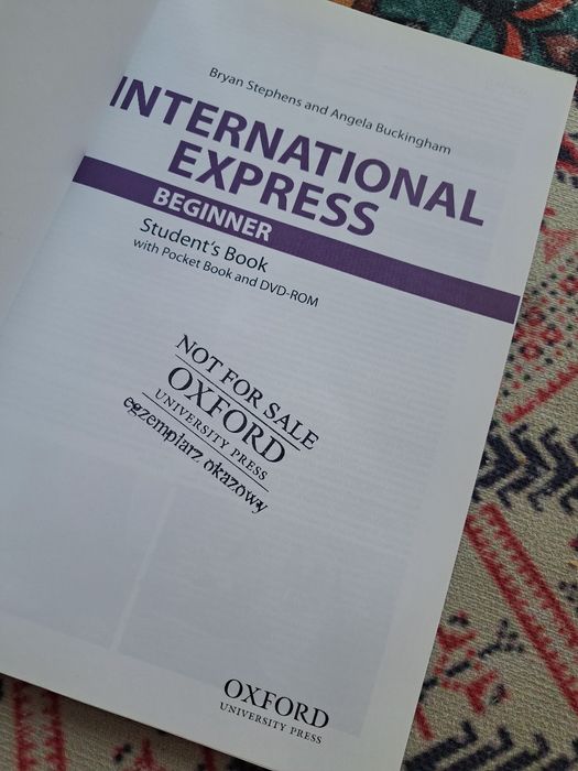 Nowa ksiazka angielski International express beginner