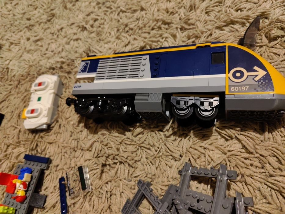 Lego 60197 поїзд