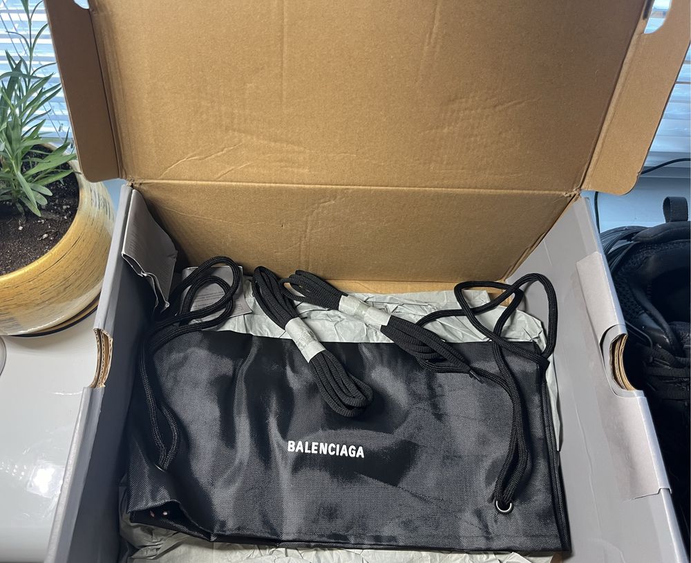Кросівки Balenciaga Track нові 42 розмір