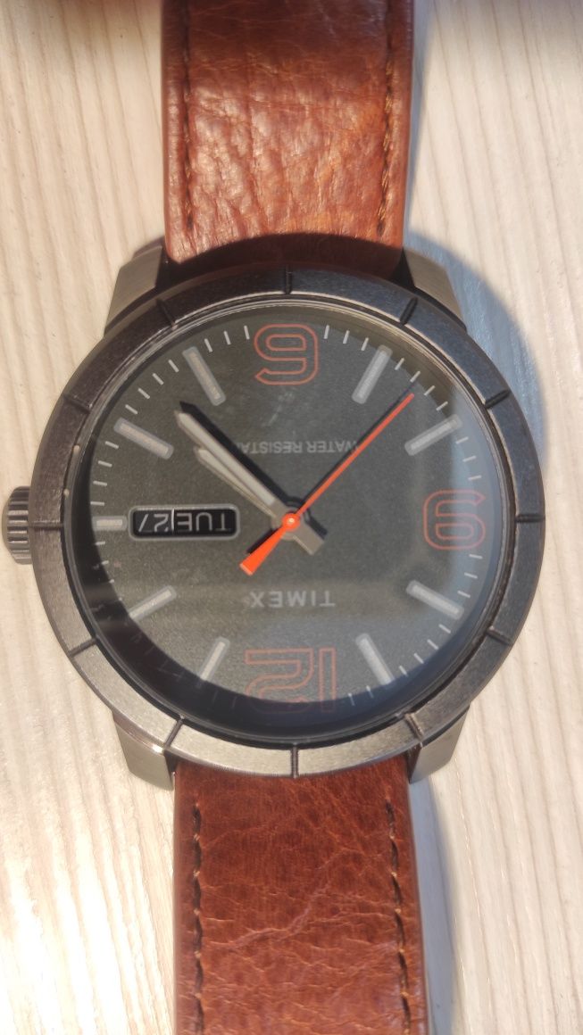 Timex TW2R64000 zegarek męski