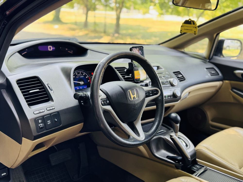 Honda civic в отличном состоянии
