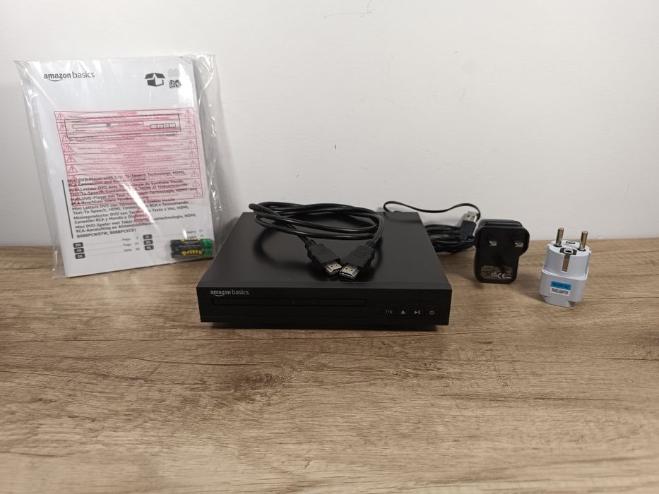 Odtwarzacz DVD Amazon Basics Mini z technologią zamiany tekstu na mowę