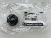 Подушка корпусу повітряного фільтра Mazda PE0113363