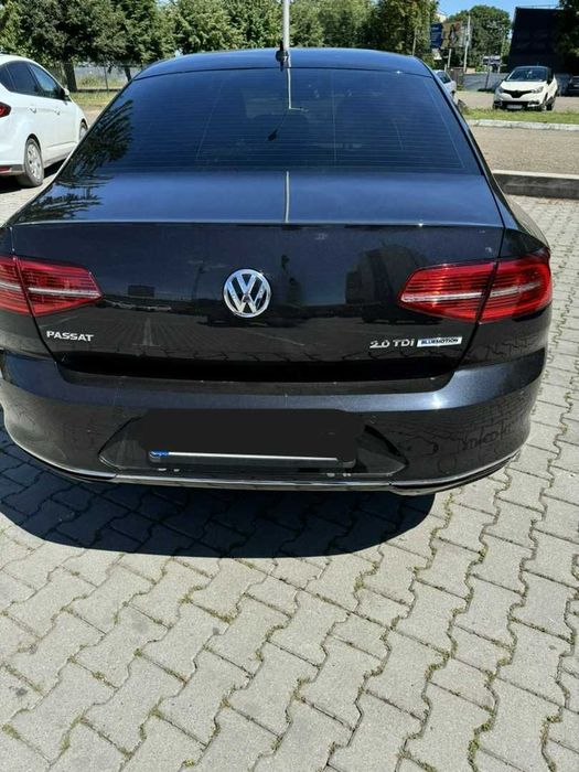 продаж авто Volkswagen Passat