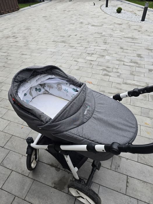 Wózek Bebetto Nico 2w1 (gondola + fotelik Mars)