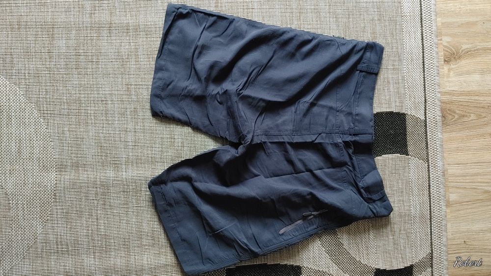 Krótkie spodenki firmy jotunheim