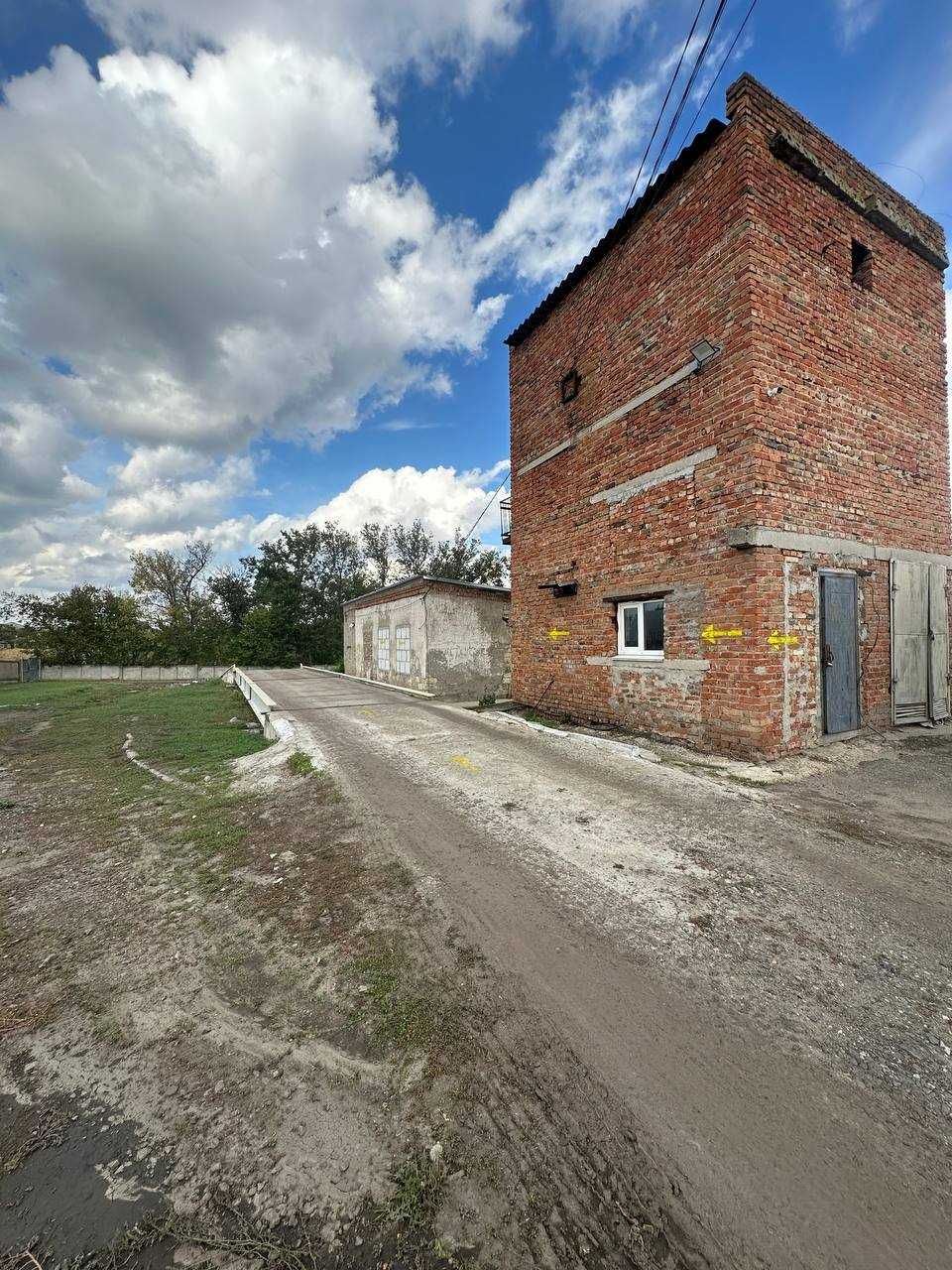 Елеватор (Складскі приміщення)