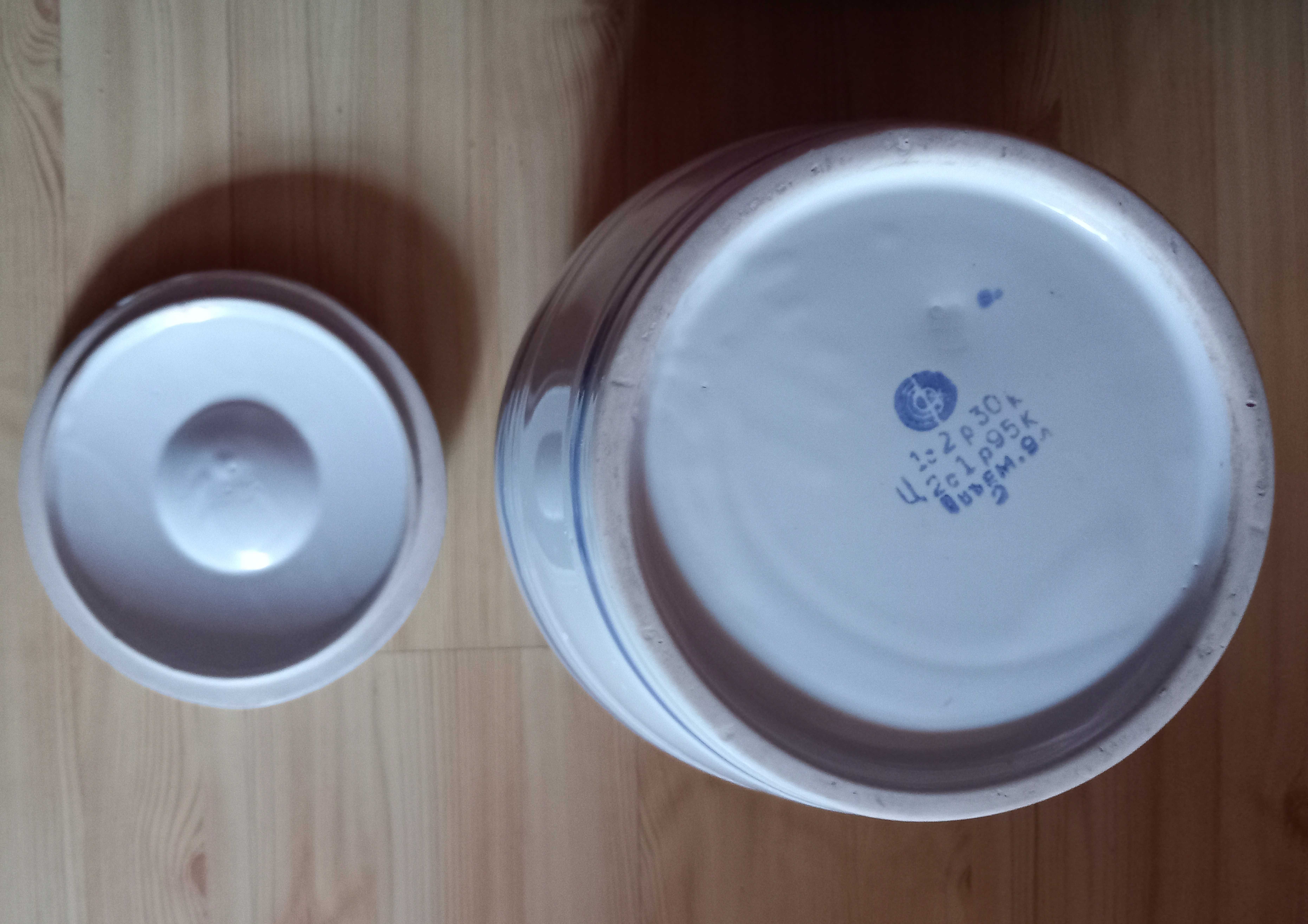 Beczka beczułka ceramika Naczynie ceramiczne z przykrywką 9 L z ZSRR