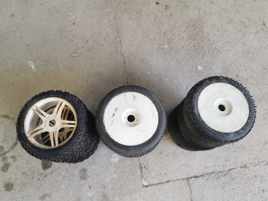 radiomodelismo, RC, Jantes com pneus