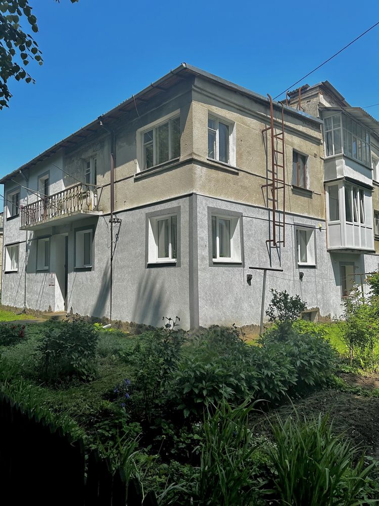 Продаж 2-кімнатна квартира в центрі м. Жидачів, вул. Клубна, 1 (парк)