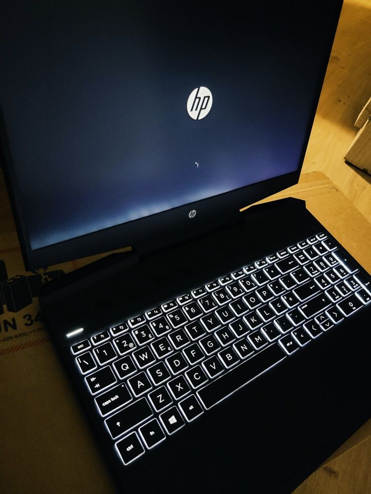 HP PAVILLION 15-dk1011np | I5-10300H | 16gb | 512GB | RTX 2060 |W10pro