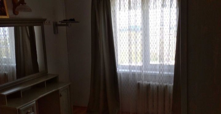 Здається без комісії в довгострокову оренду кімната 12м2 в трикімнатні