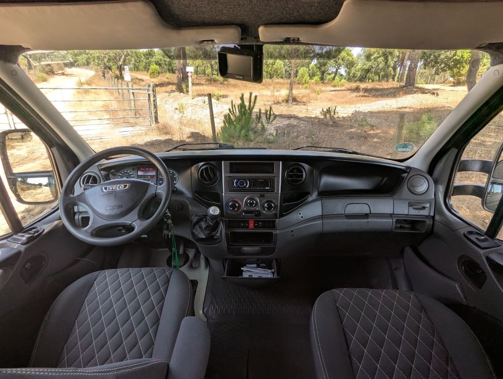 Autocaravana Premium – Totalmente Autônoma.