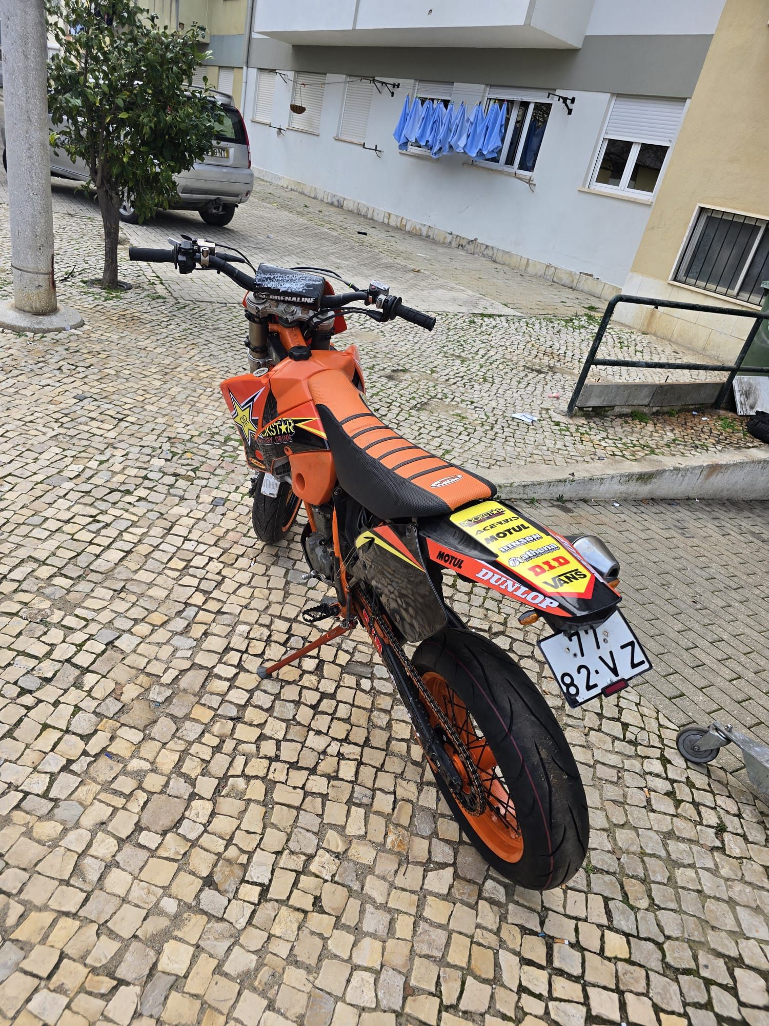 VENDO KTM EXC 525 de 2004 super motard matrículada