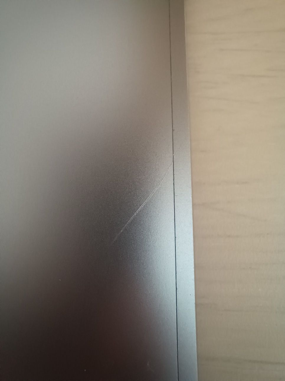 Macbook pro 2017 i5 128gb ПРОБЛЕМА С ЕКРАНОМ(мерцает)