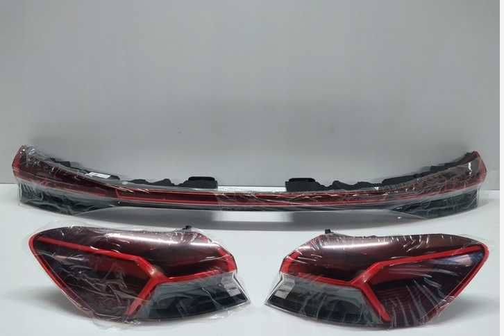 Ліхтар фонарь стоп лівий правий рест до рест	Audi E-Tron 4KE Разборка