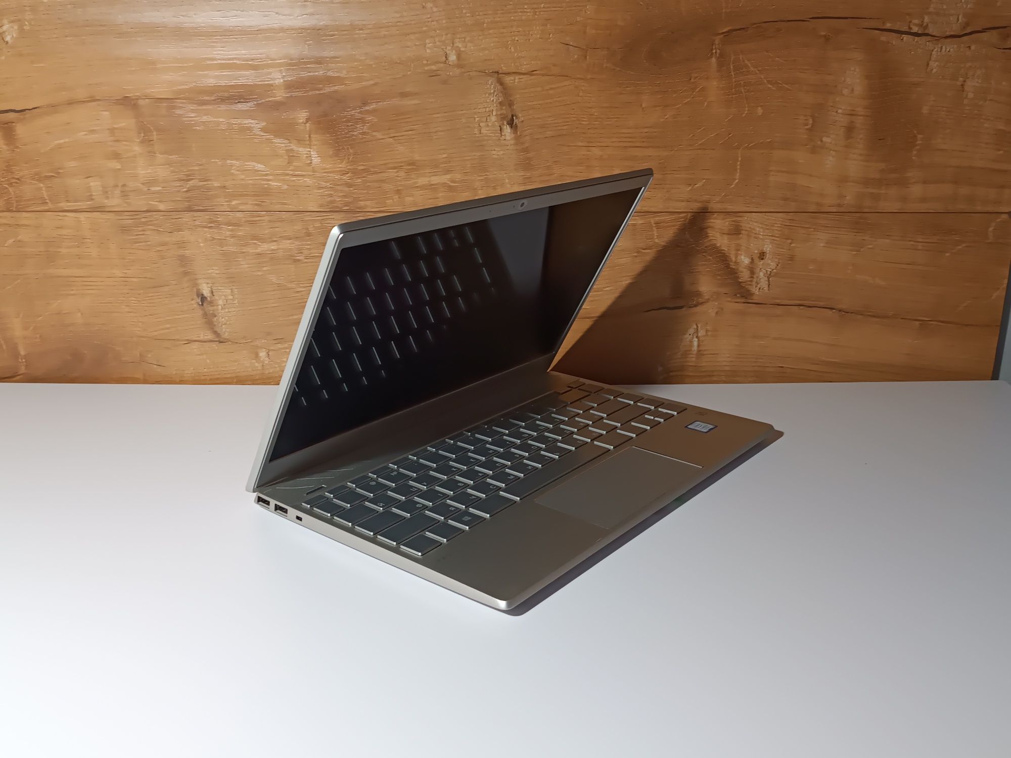 Компактний та потужний HP 13.2" FHD ips/Core i5/8 ОЗП/512 NVME/5 годин