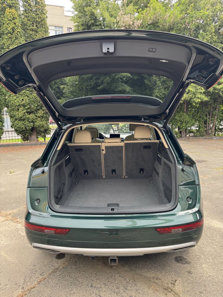 Audi Q5 2017 рік