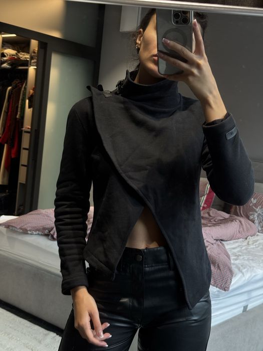 Кофта в стилі гранж