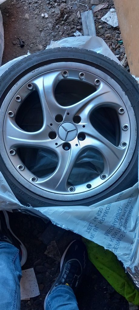 Felgi aluminiowe Mercedes orginał.