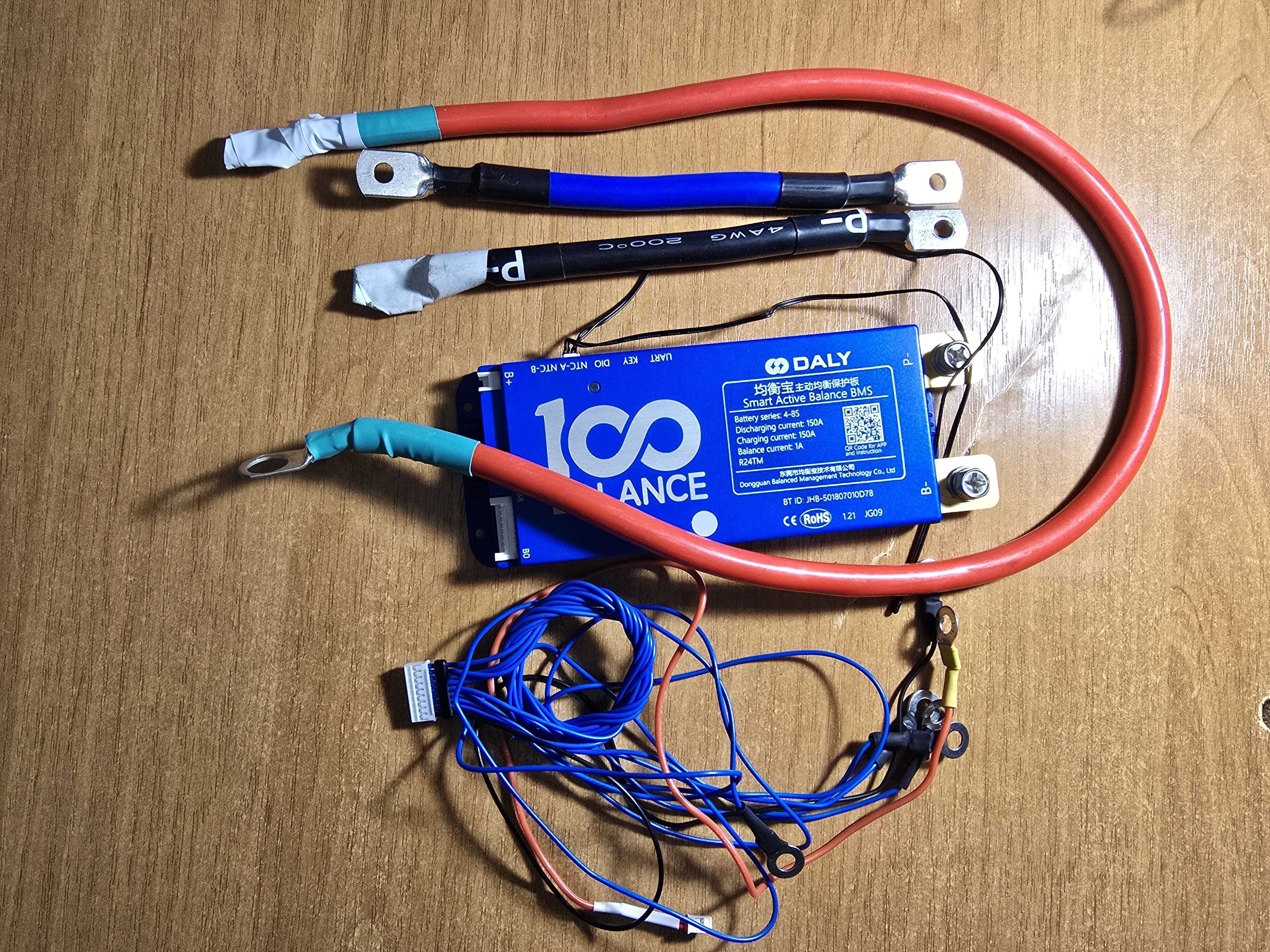 Smart BMS контроллер Daly LiFePO4 4S - 8S 12-24 вольта 150A CAN,  1А