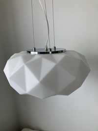 Lampa sufitowa w formie diamentu