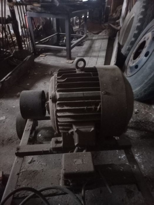 Silnik 10kw na wózku