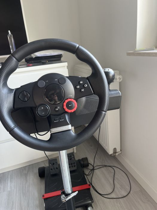 Kierownica logitech gt stojak stand pro