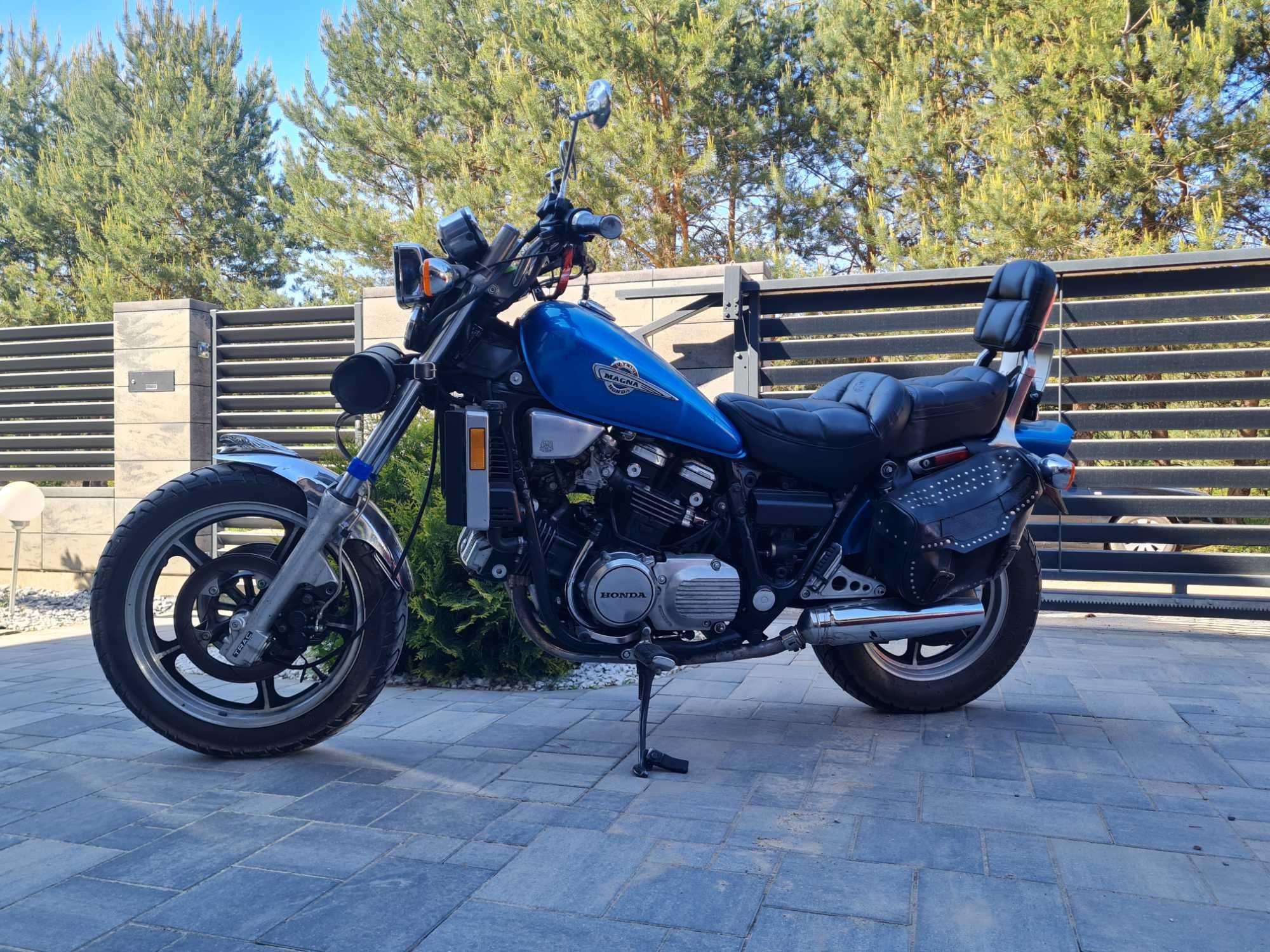 Honda MAGNA VF 700 85'