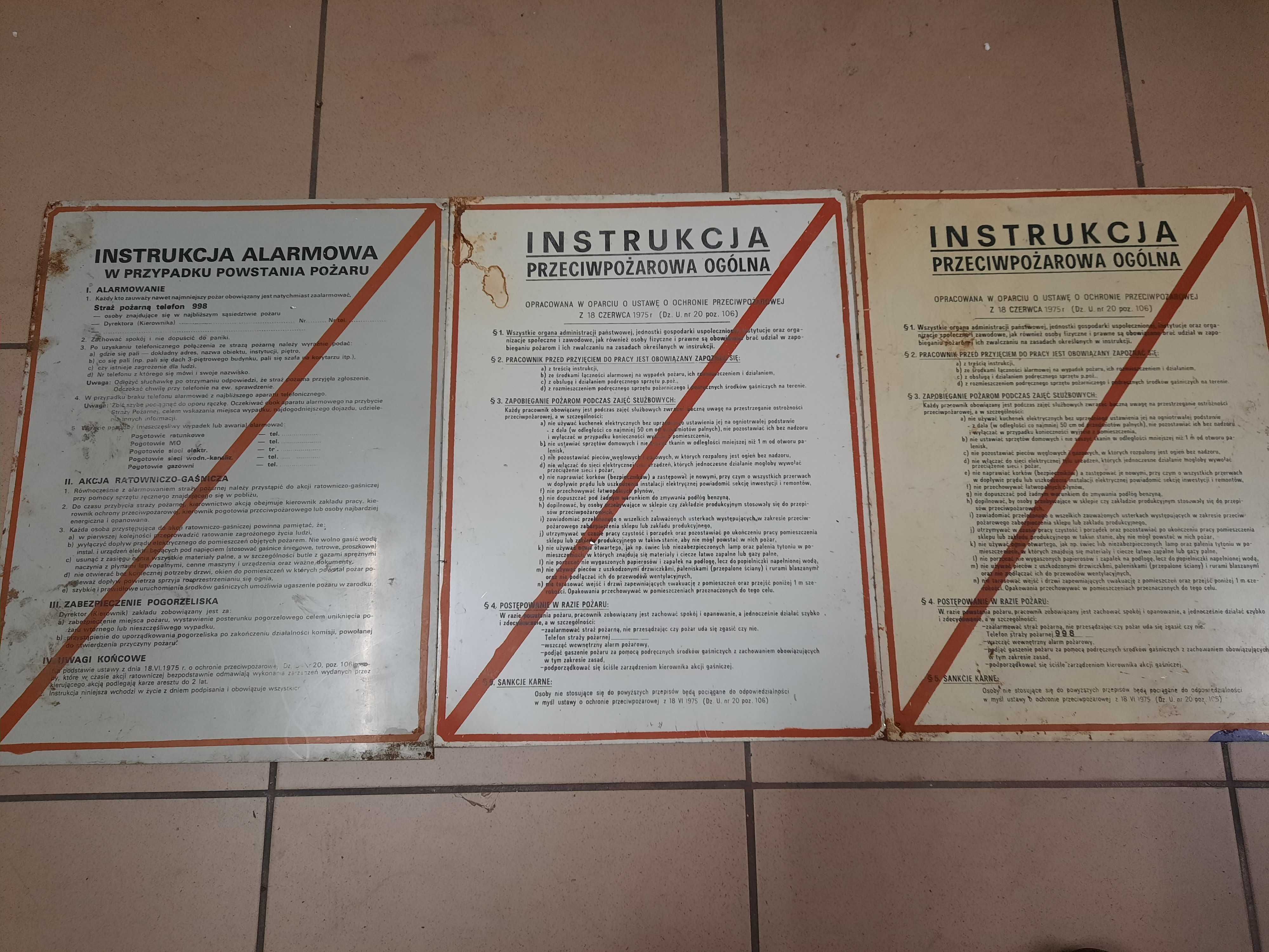 Stare tablice ppoż PRL wystrój garażu LOFT starocie