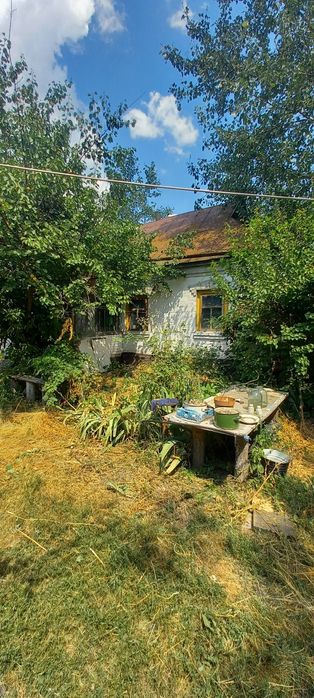 Будинок с.В.Крупіль з земельною ділянкою