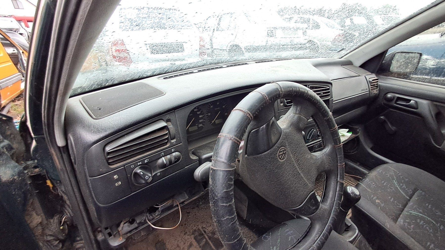 Розборка Vw Golf 3