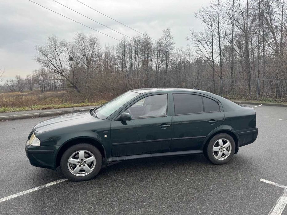Продам Skoda Oktavia 2.0 газ/бензин