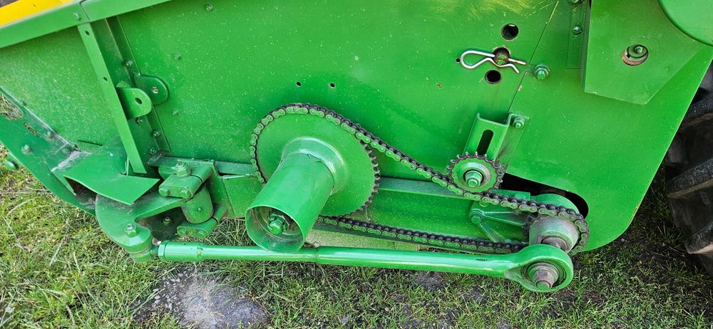 Зернозбиральний  комбайн John Deere 935 3м міні комбайн