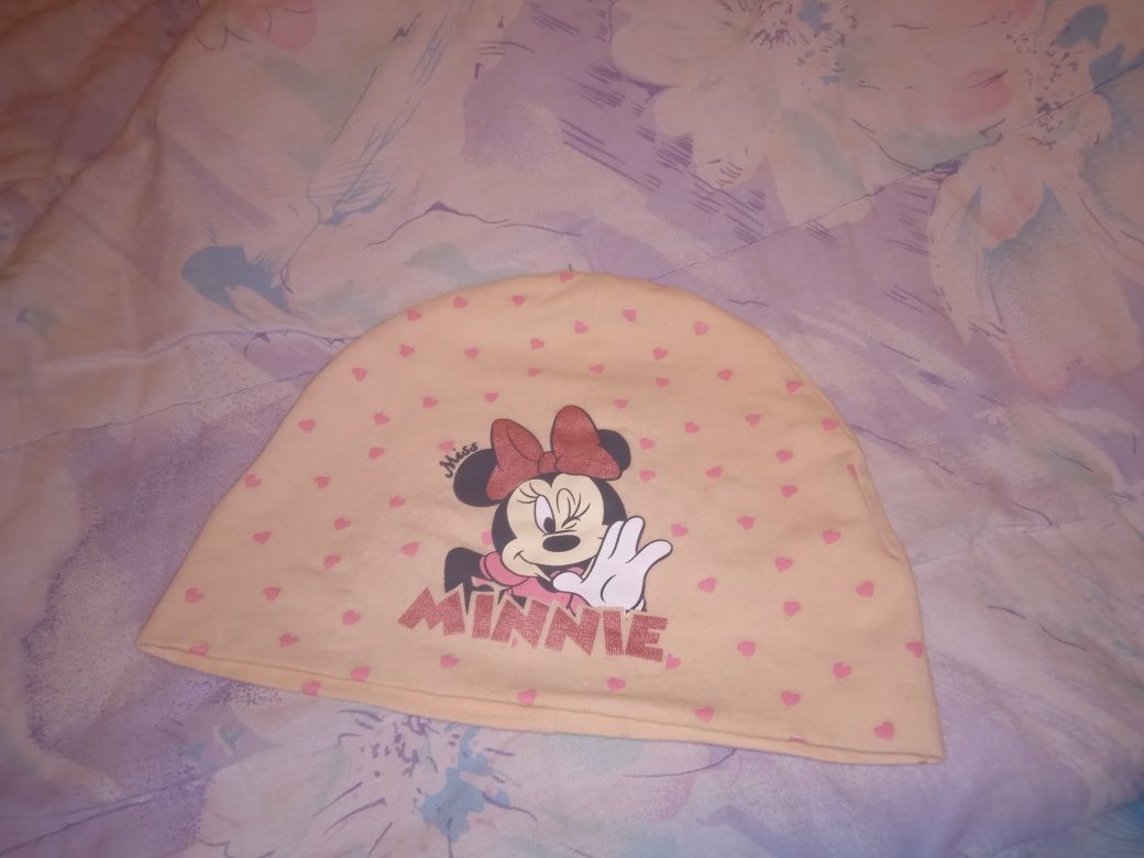 Czapka wiosenna  myszka Minnie 54r.