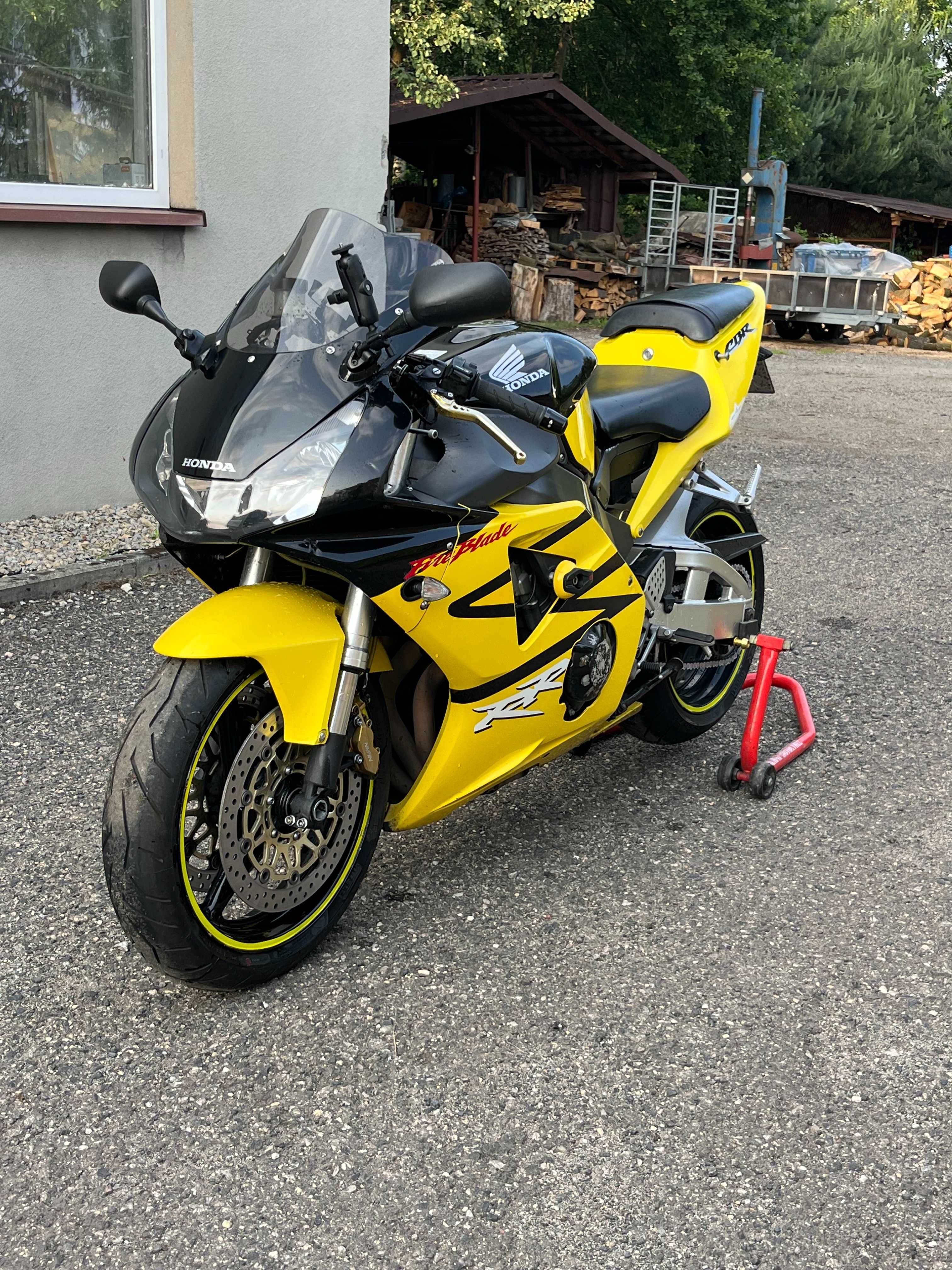 Honda CBR 954RR 2004r. stan bardzo dobry doinwestowana !