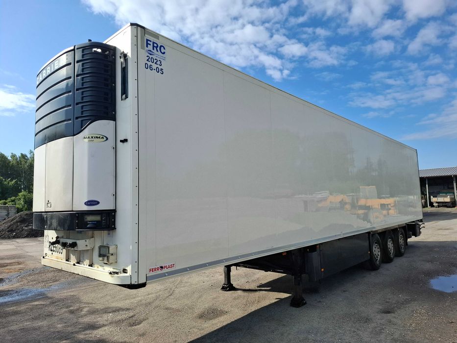 Naczepa chłodnia Schmitz