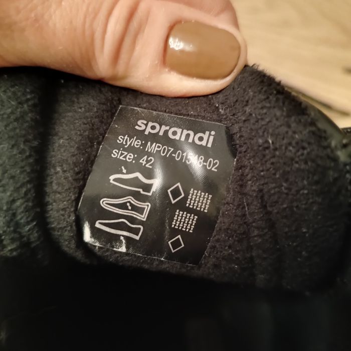 Buty zimowe 42 sprandi