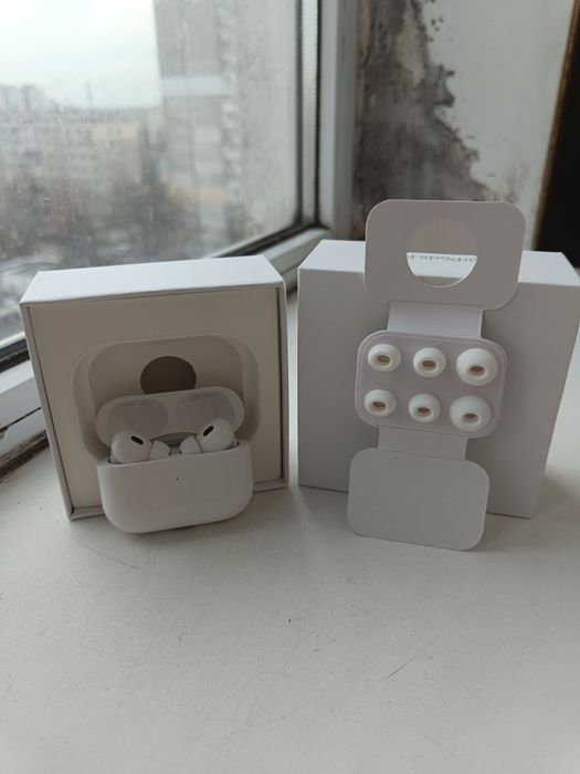 airpods pro 2 (usb-c)СРОЧНО С ТОРГОМ