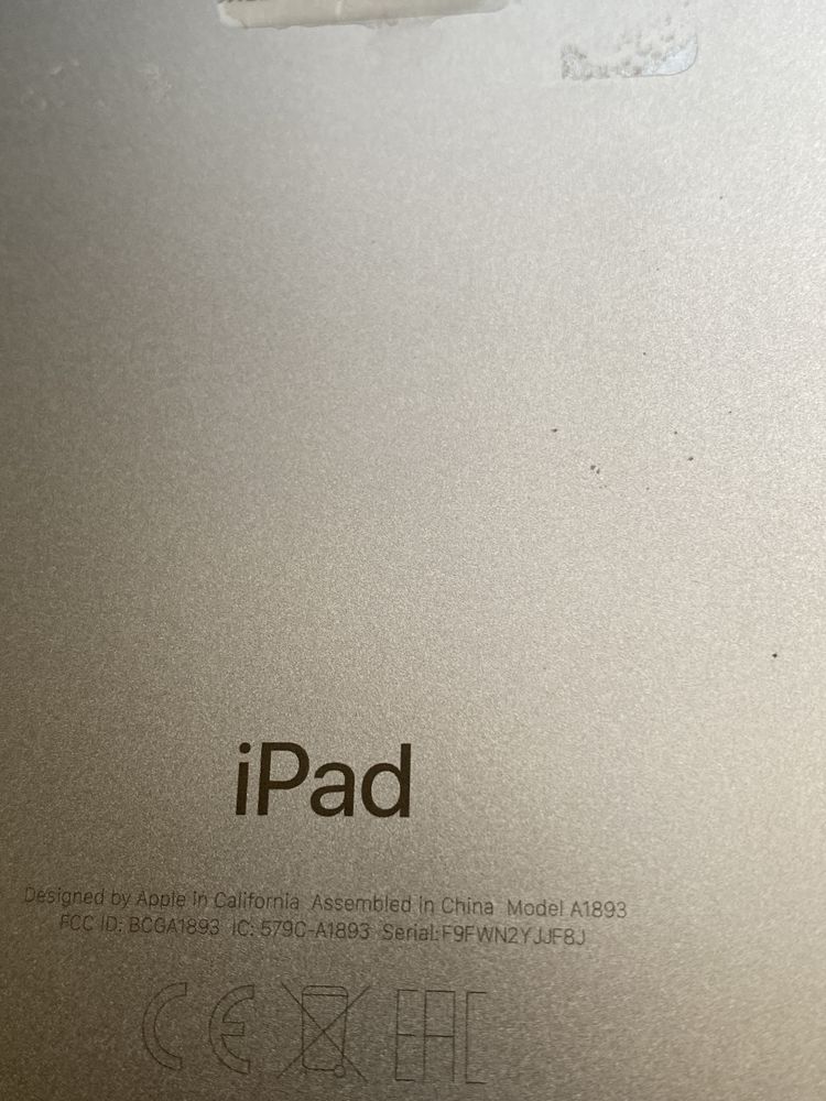 Ipad 6 gen  a1893 32 gb 9.7”