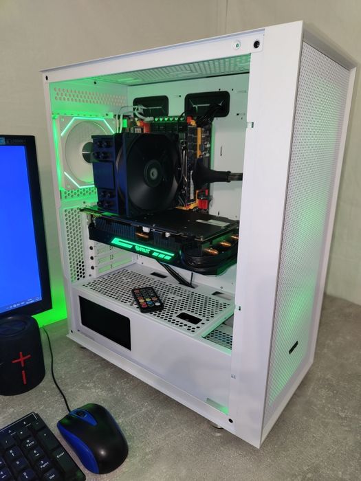 Комп'ютер/ПК Xeon 10 ядер + GTX 1070 + 32 GB RAM