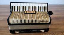 Akordeon Hohner concerto IV