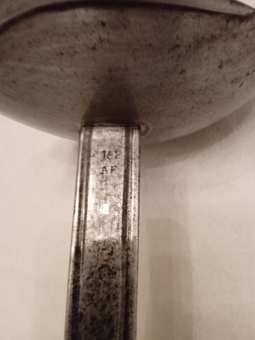 Sabre de cavalaria espanhola antiga