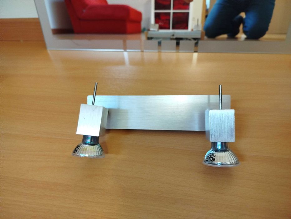 Espelho e Candeeiro WC