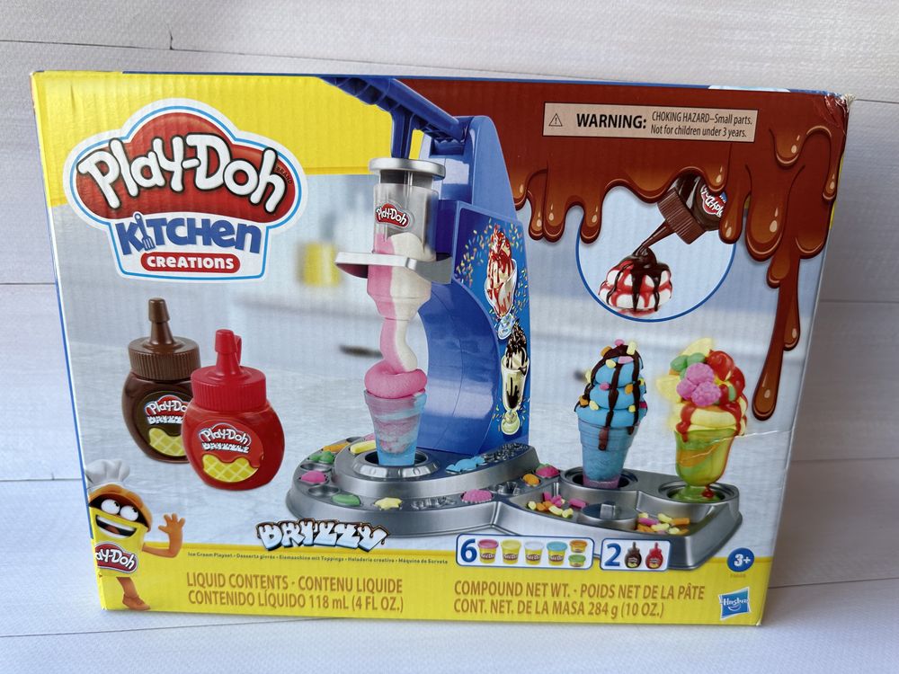 Play-Doh Kitchen Creations Ice Cream Плей До Морозиво оригінал