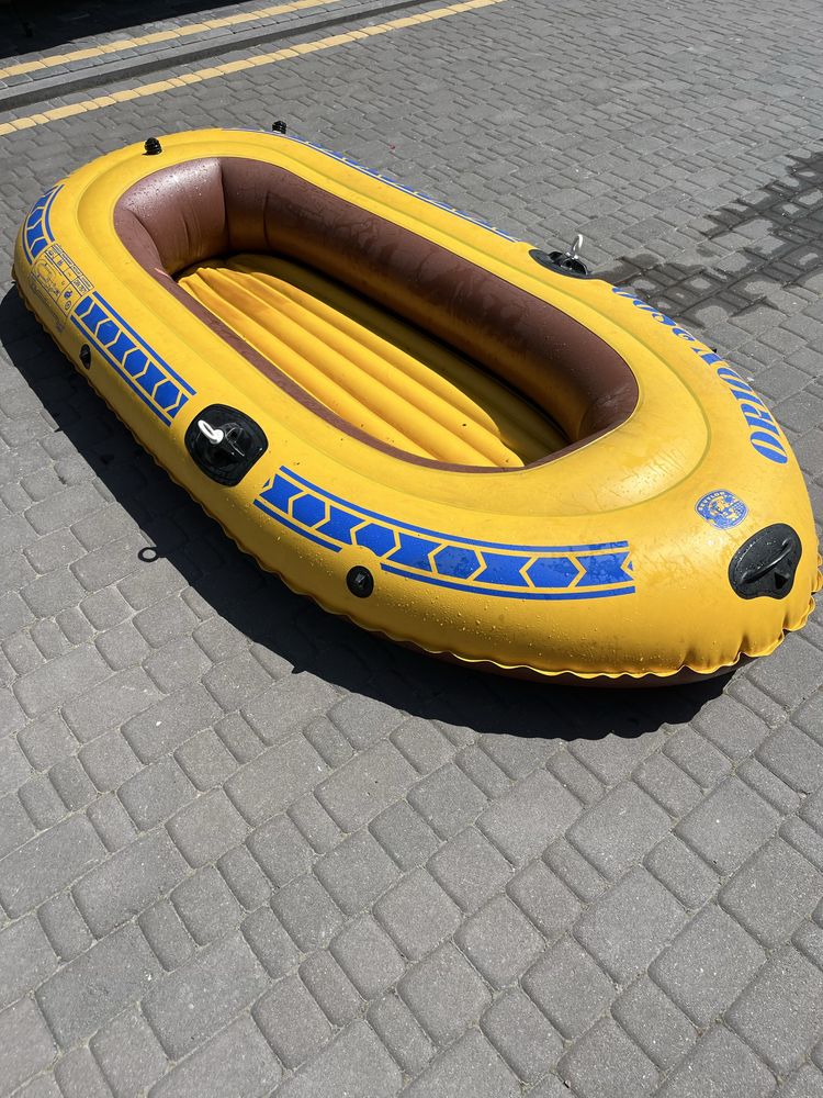 Надувна лодка sevylor