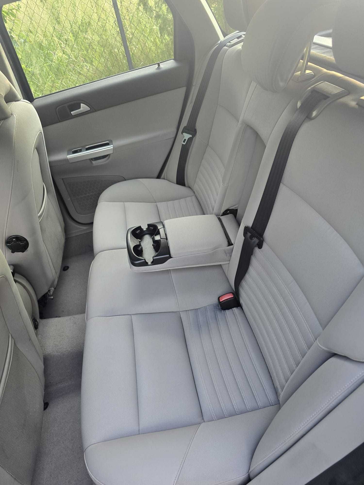 Volvo V50 1.6d 2011r.