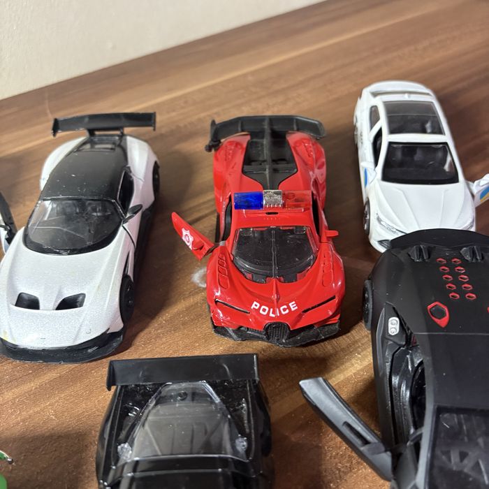 Машинки метал бу